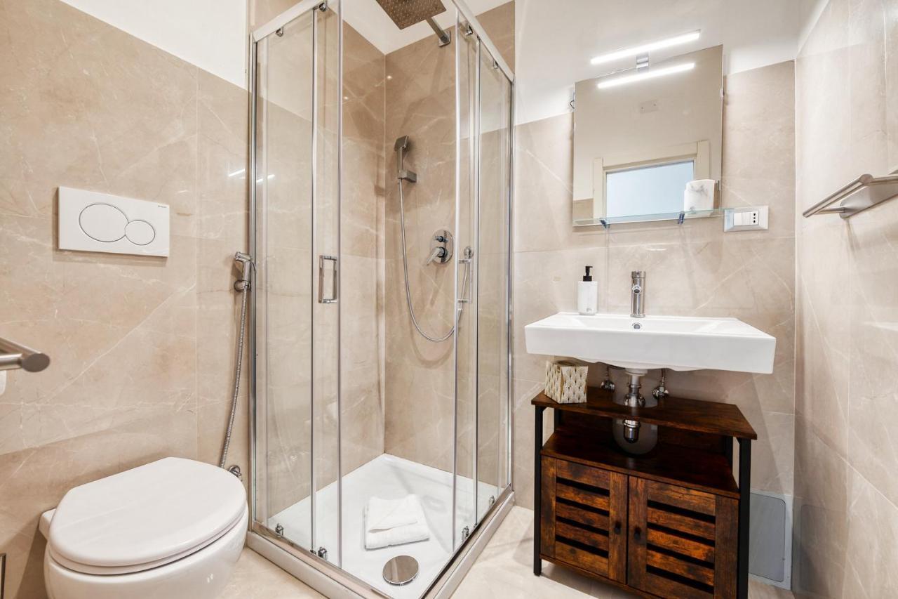 3 Rooms 3 Bathrooms - Lovely Apartment Close The Vatican Roma Ngoại thất bức ảnh